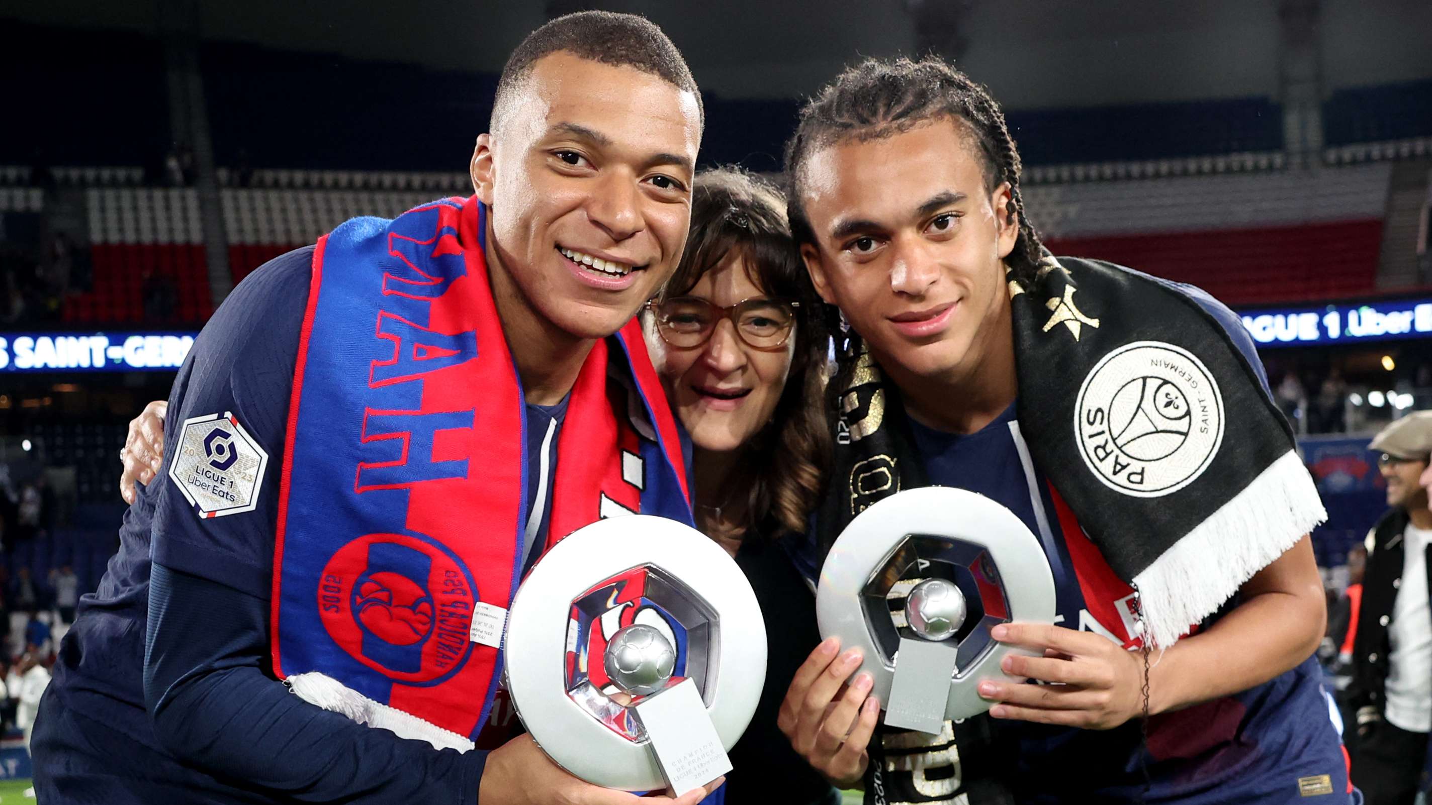 矶湖人队的 矶湖人队的